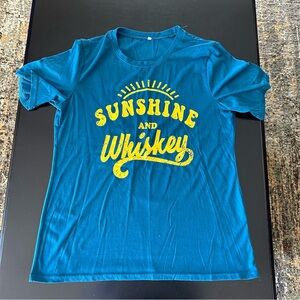 Women’s XL Tshirt “Sunshine And Whisky”